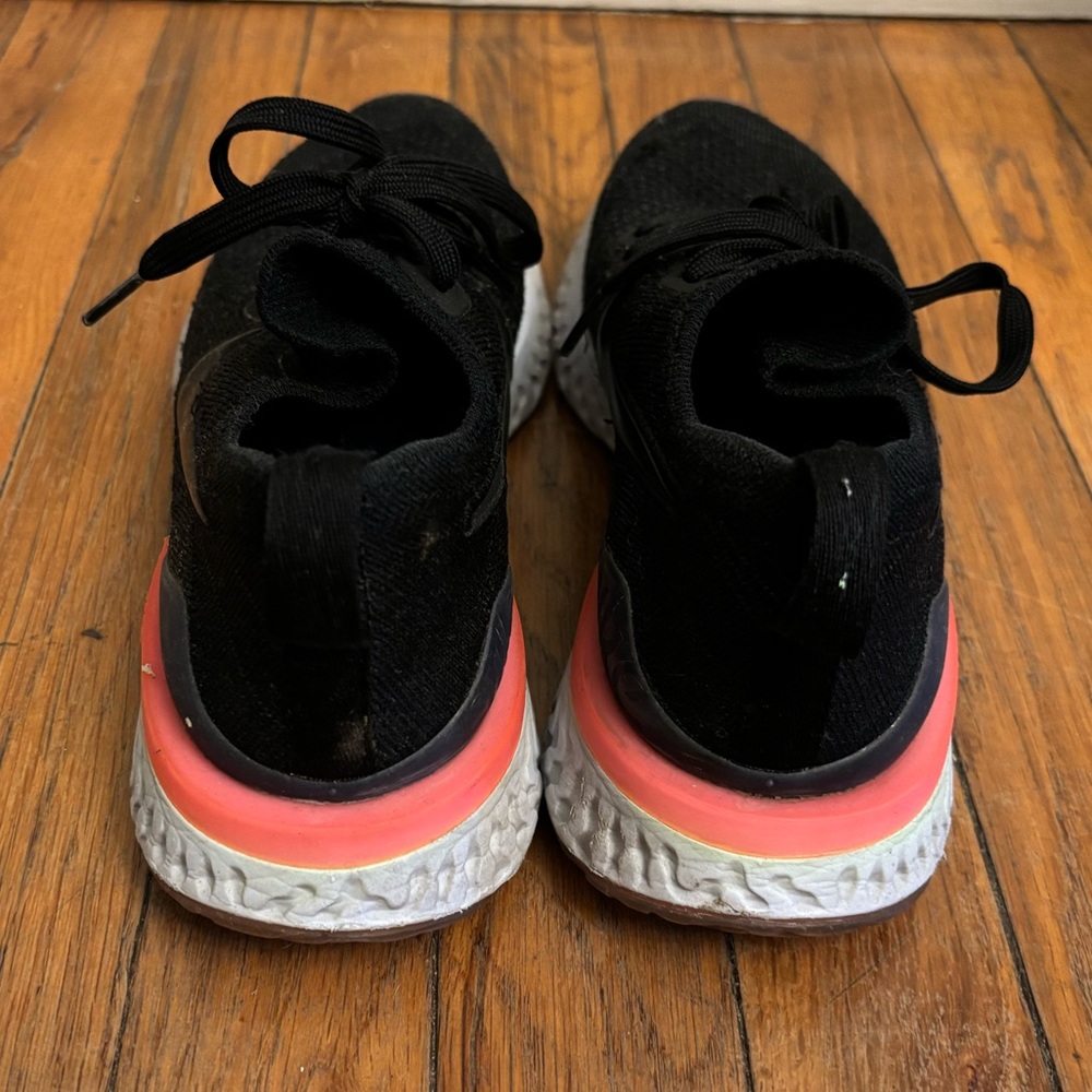 Nike Epic React (W7.5) - image 3